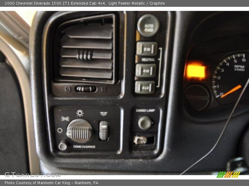 Light Pewter Metallic / Graphite 2000 Chevrolet Silverado 1500 Z71 Extended Cab 4x4
