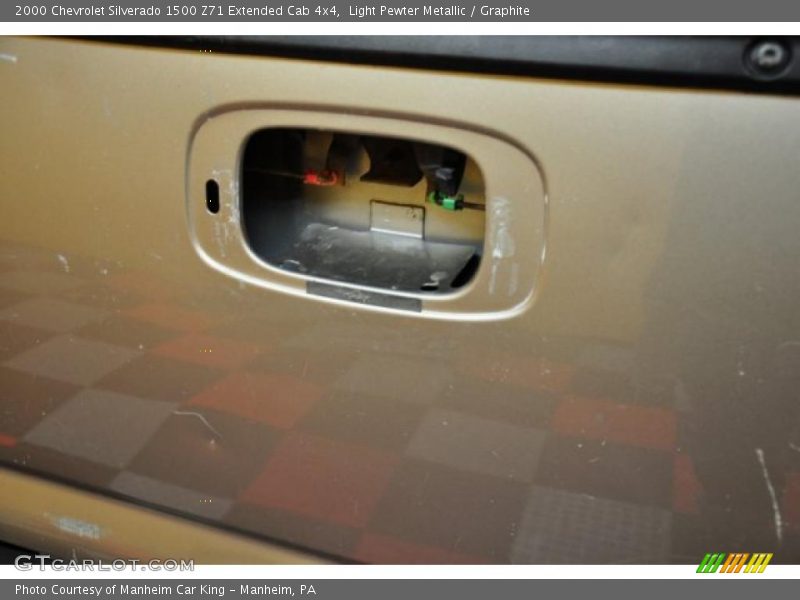 Light Pewter Metallic / Graphite 2000 Chevrolet Silverado 1500 Z71 Extended Cab 4x4