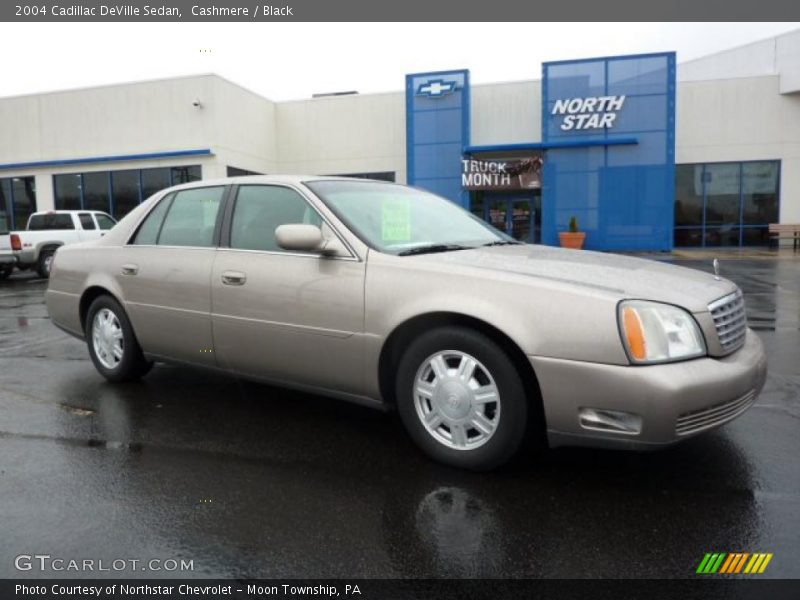 Cashmere / Black 2004 Cadillac DeVille Sedan