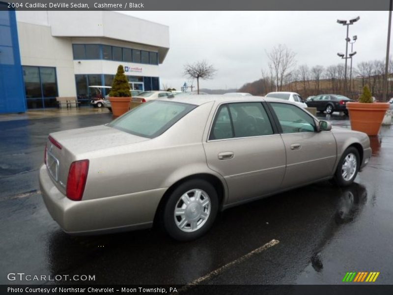 Cashmere / Black 2004 Cadillac DeVille Sedan