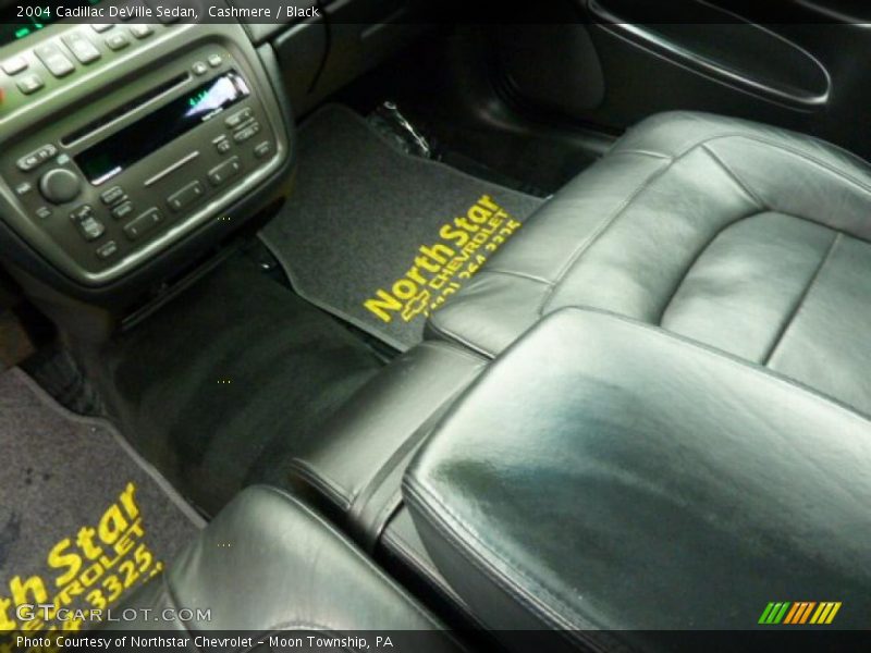 Cashmere / Black 2004 Cadillac DeVille Sedan