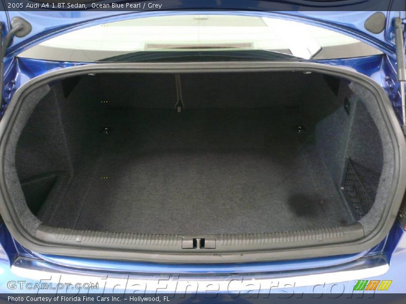 Ocean Blue Pearl / Grey 2005 Audi A4 1.8T Sedan