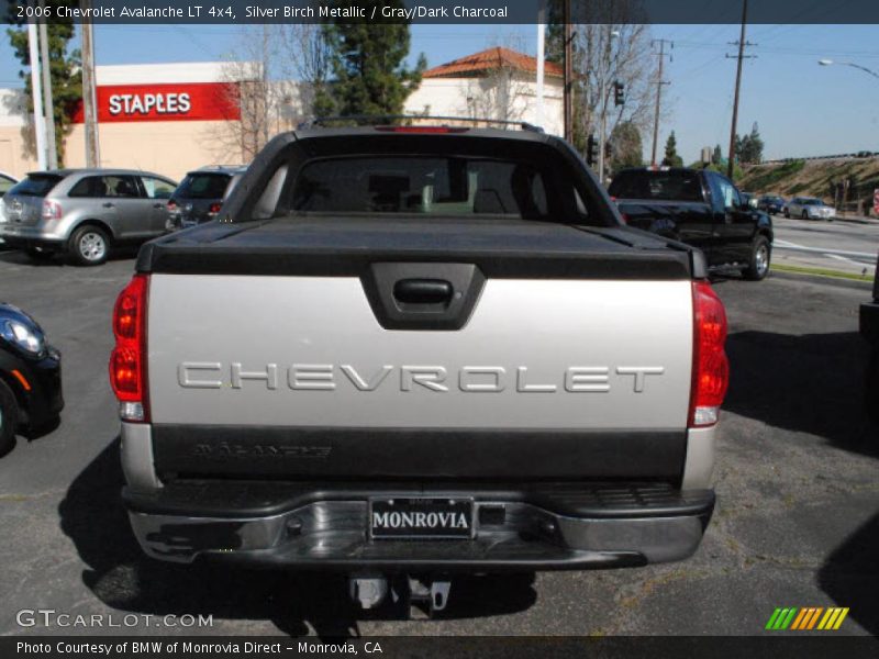 Silver Birch Metallic / Gray/Dark Charcoal 2006 Chevrolet Avalanche LT 4x4