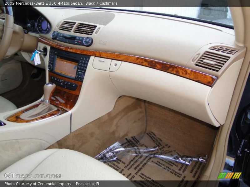 Black / Cashmere 2009 Mercedes-Benz E 350 4Matic Sedan