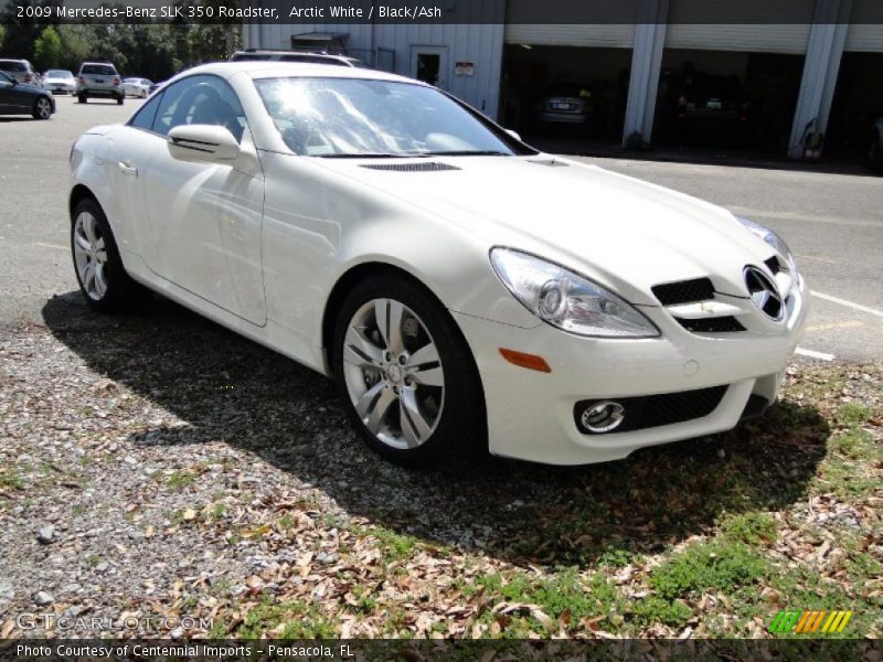 Front 3/4 View of 2009 SLK 350 Roadster