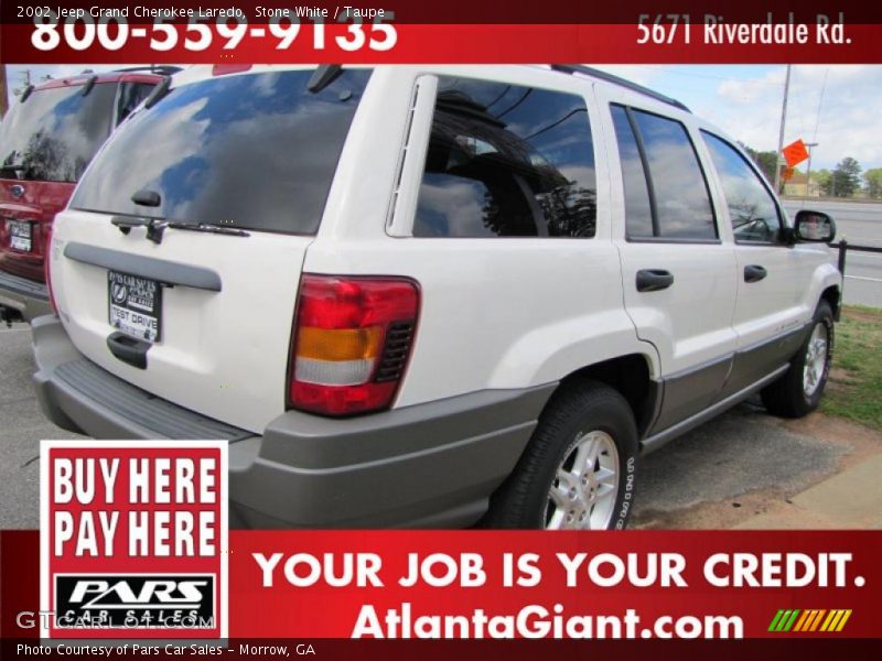 Stone White / Taupe 2002 Jeep Grand Cherokee Laredo