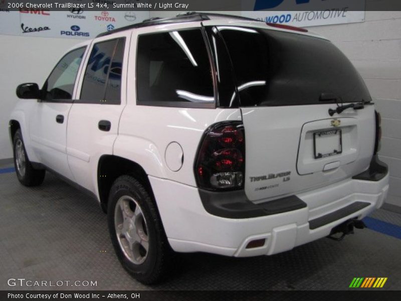 Summit White / Light Gray 2006 Chevrolet TrailBlazer LS 4x4