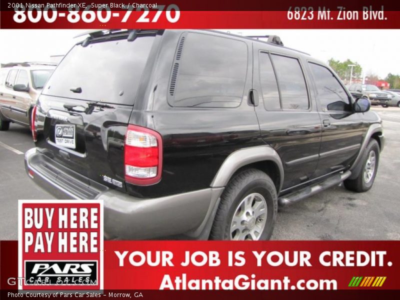 Super Black / Charcoal 2001 Nissan Pathfinder XE
