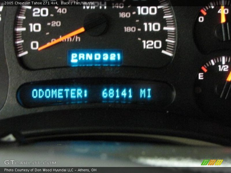 Black / Tan/Neutral 2005 Chevrolet Tahoe Z71 4x4