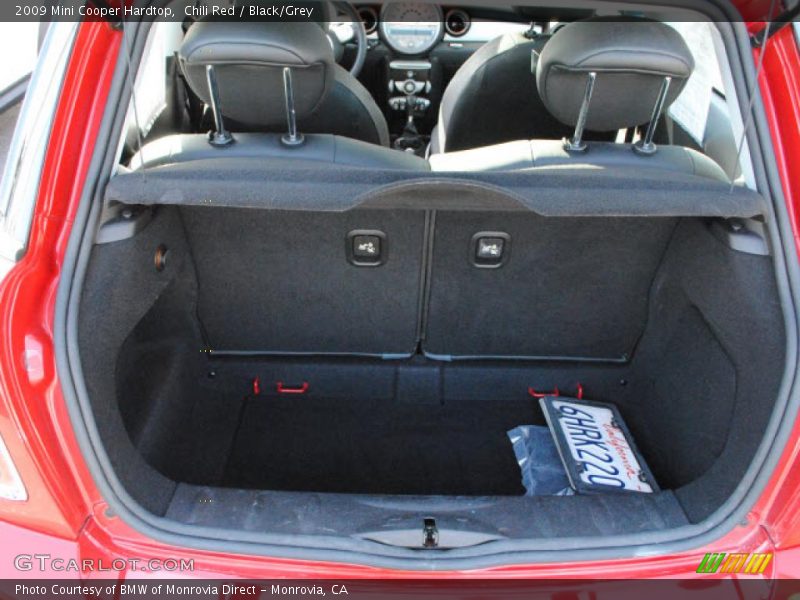 Chili Red / Black/Grey 2009 Mini Cooper Hardtop