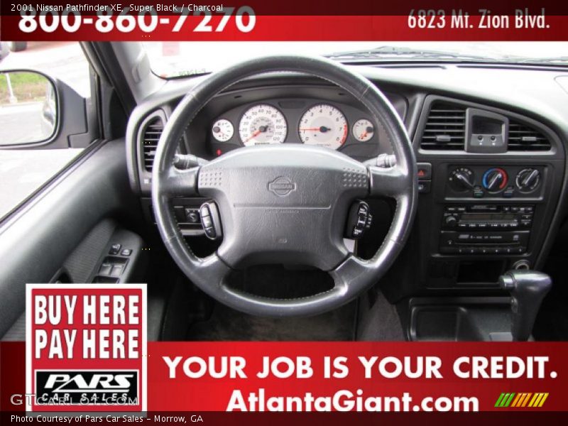 Super Black / Charcoal 2001 Nissan Pathfinder XE