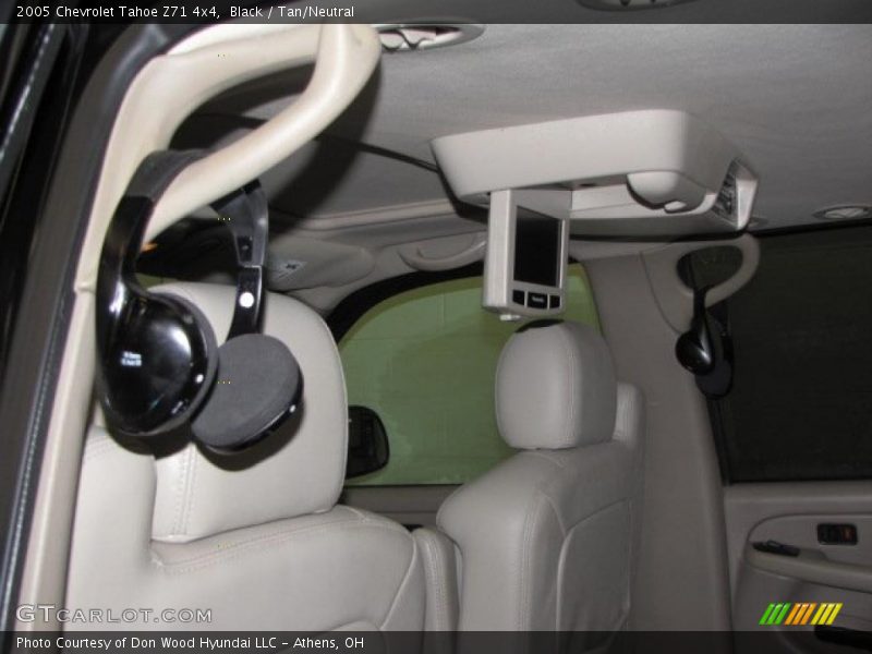 Black / Tan/Neutral 2005 Chevrolet Tahoe Z71 4x4