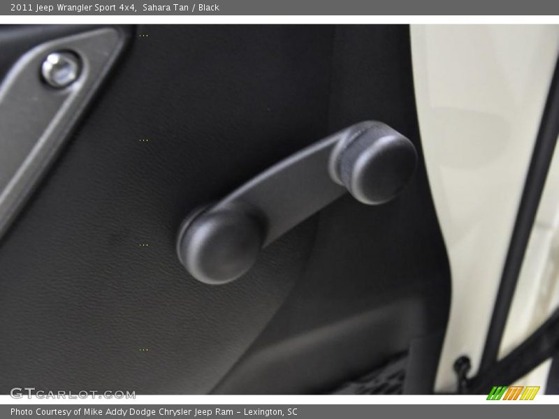 Sahara Tan / Black 2011 Jeep Wrangler Sport 4x4