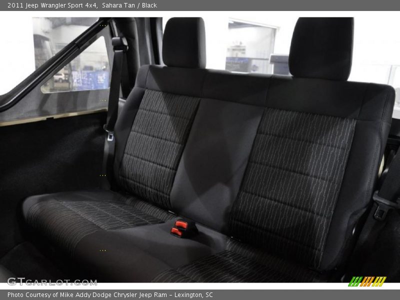 Sahara Tan / Black 2011 Jeep Wrangler Sport 4x4