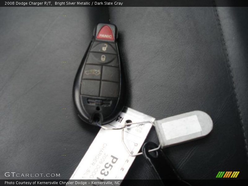 Bright Silver Metallic / Dark Slate Gray 2008 Dodge Charger R/T