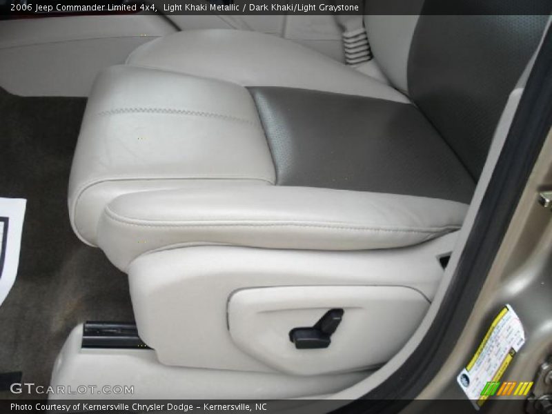 Light Khaki Metallic / Dark Khaki/Light Graystone 2006 Jeep Commander Limited 4x4