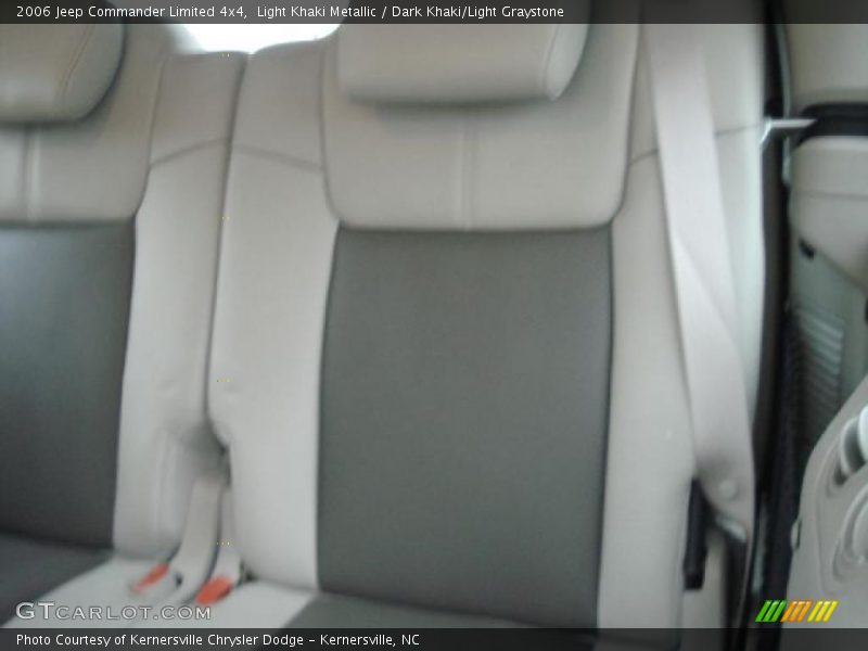 Light Khaki Metallic / Dark Khaki/Light Graystone 2006 Jeep Commander Limited 4x4