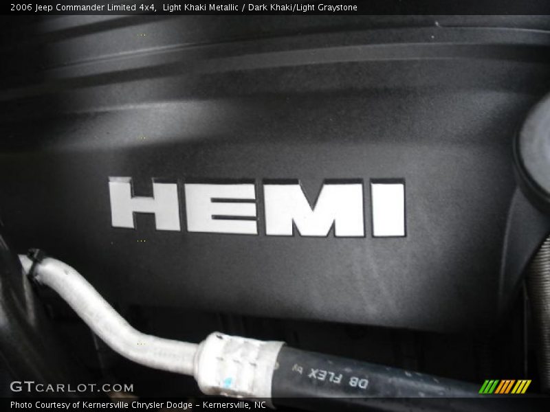 Light Khaki Metallic / Dark Khaki/Light Graystone 2006 Jeep Commander Limited 4x4