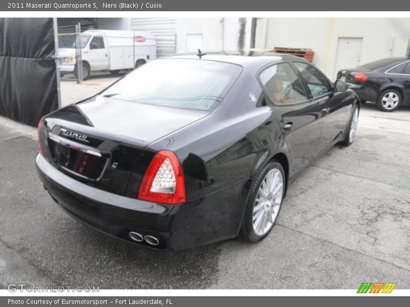 Nero (Black) / Cuoio 2011 Maserati Quattroporte S