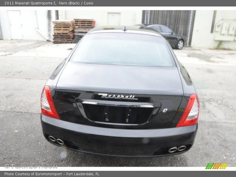 Nero (Black) / Cuoio 2011 Maserati Quattroporte S