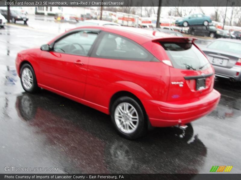 Infra-Red / Charcoal/Charcoal 2006 Ford Focus ZX3 SE Hatchback