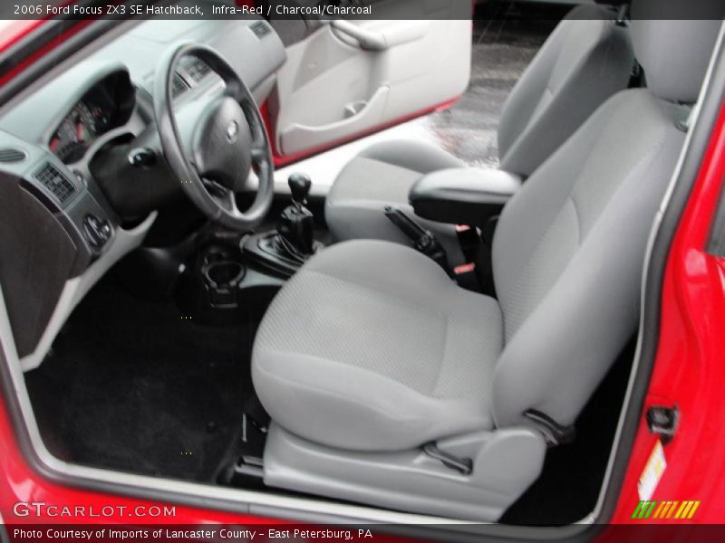  2006 Focus ZX3 SE Hatchback Charcoal/Charcoal Interior