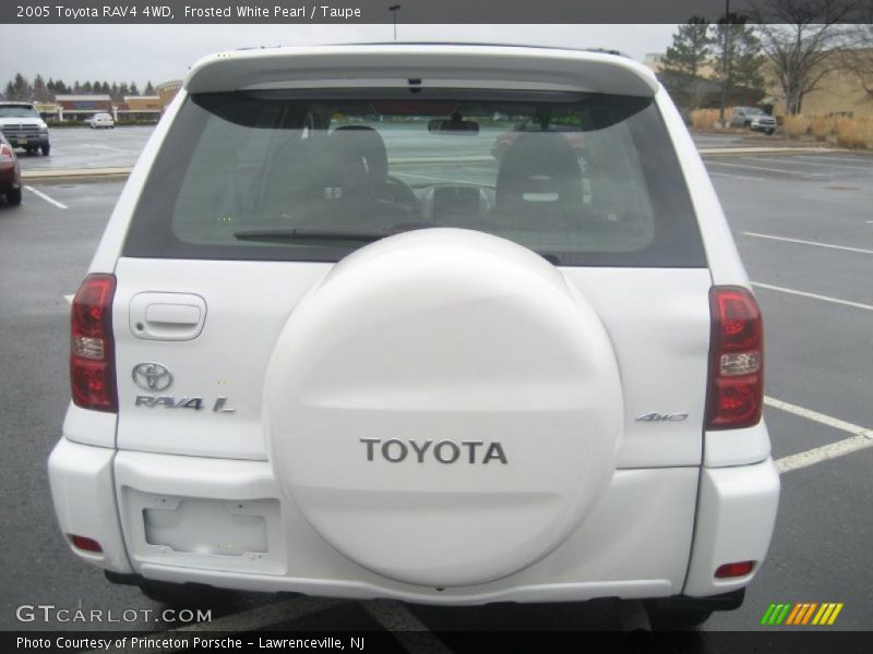 Frosted White Pearl / Taupe 2005 Toyota RAV4 4WD