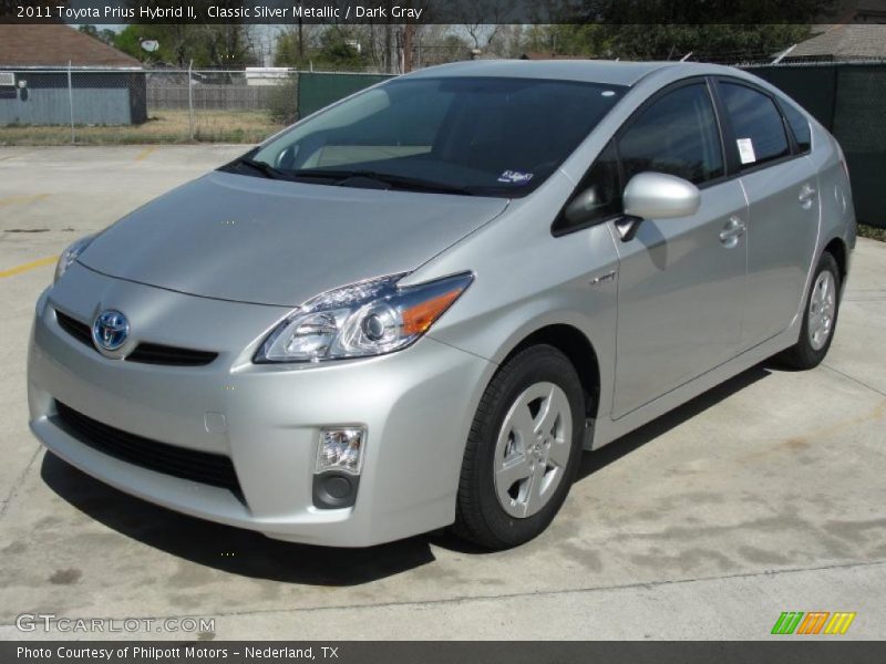 Front 3/4 View of 2011 Prius Hybrid II