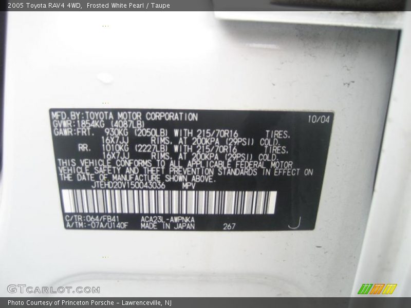 2005 RAV4 4WD Frosted White Pearl Color Code 064