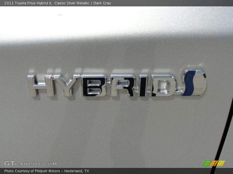  2011 Prius Hybrid II Logo