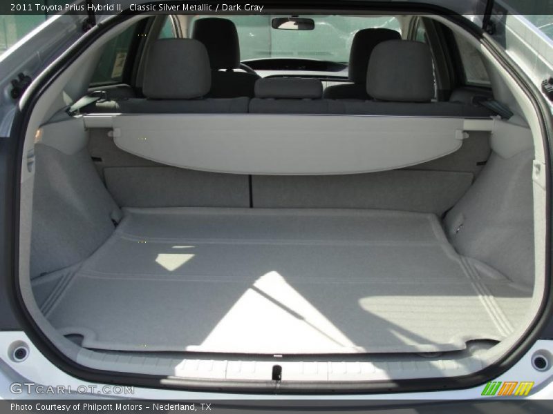  2011 Prius Hybrid II Trunk