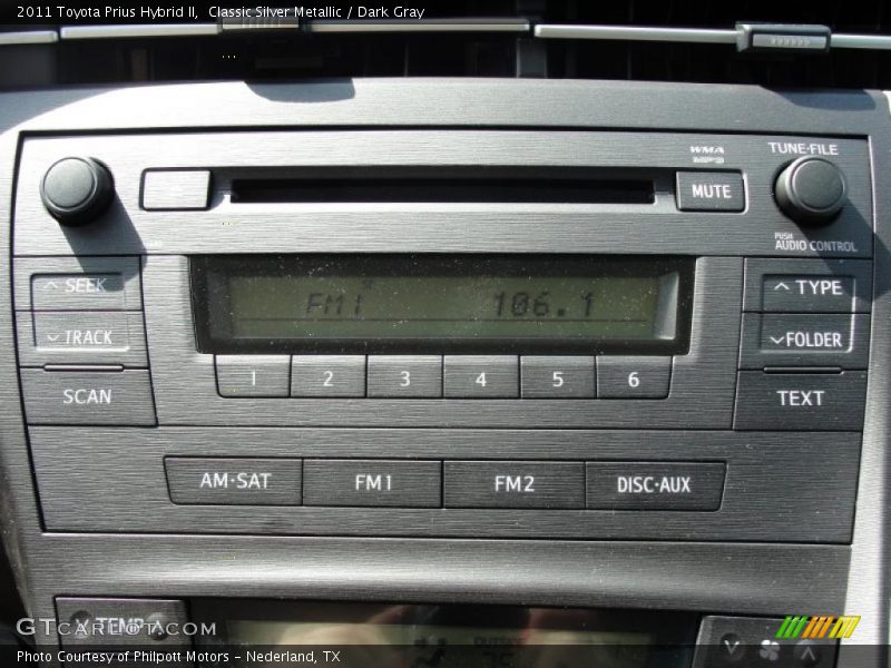 Controls of 2011 Prius Hybrid II