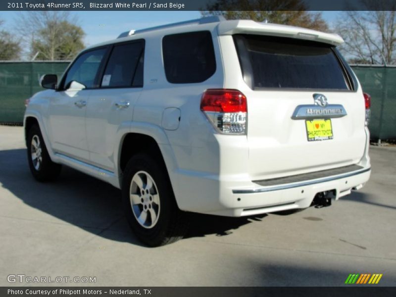 Blizzard White Pearl / Sand Beige 2011 Toyota 4Runner SR5