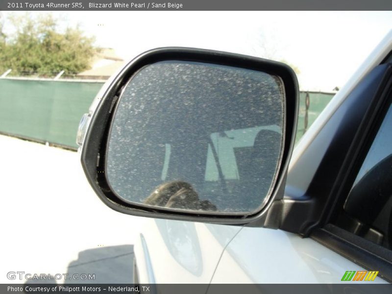 Blizzard White Pearl / Sand Beige 2011 Toyota 4Runner SR5