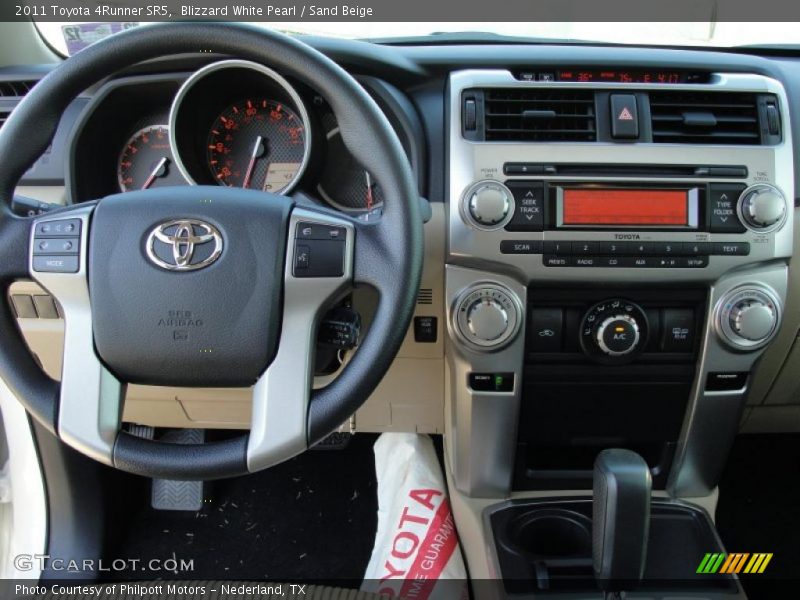 Blizzard White Pearl / Sand Beige 2011 Toyota 4Runner SR5