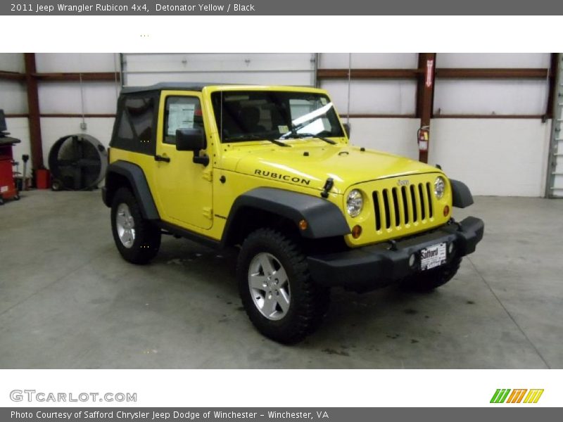 Detonator Yellow / Black 2011 Jeep Wrangler Rubicon 4x4