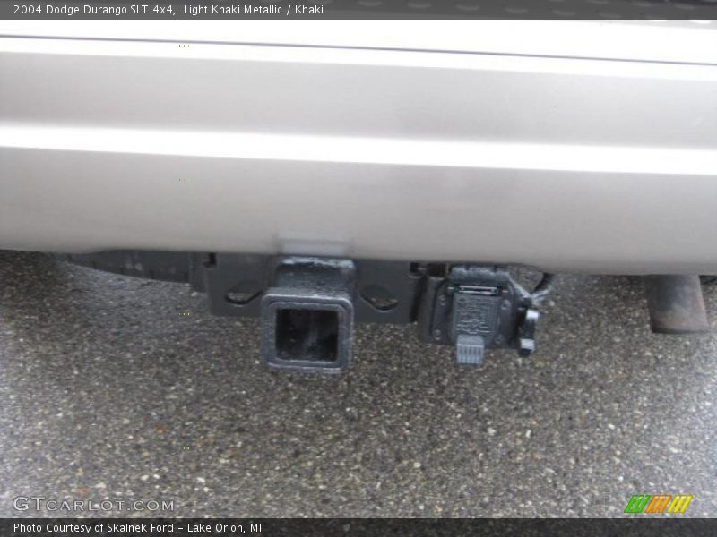 Light Khaki Metallic / Khaki 2004 Dodge Durango SLT 4x4