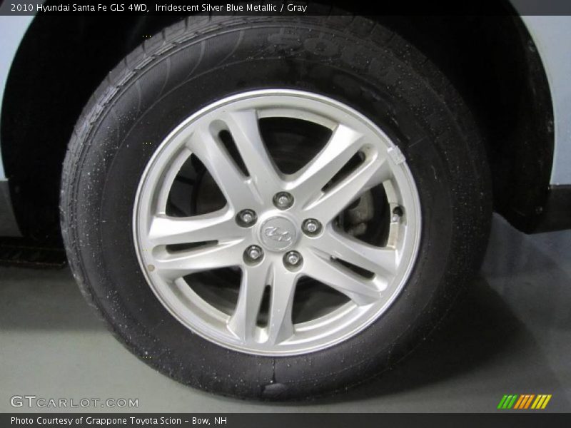 Irridescent Silver Blue Metallic / Gray 2010 Hyundai Santa Fe GLS 4WD
