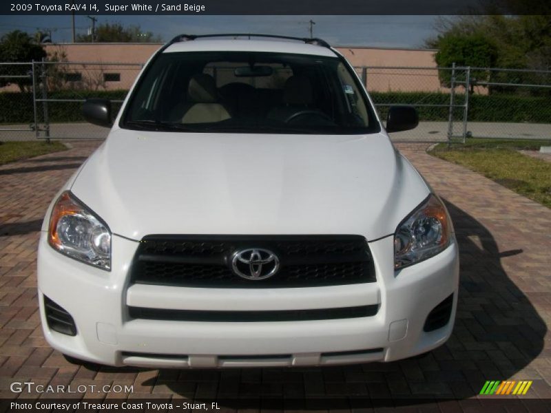 Super White / Sand Beige 2009 Toyota RAV4 I4