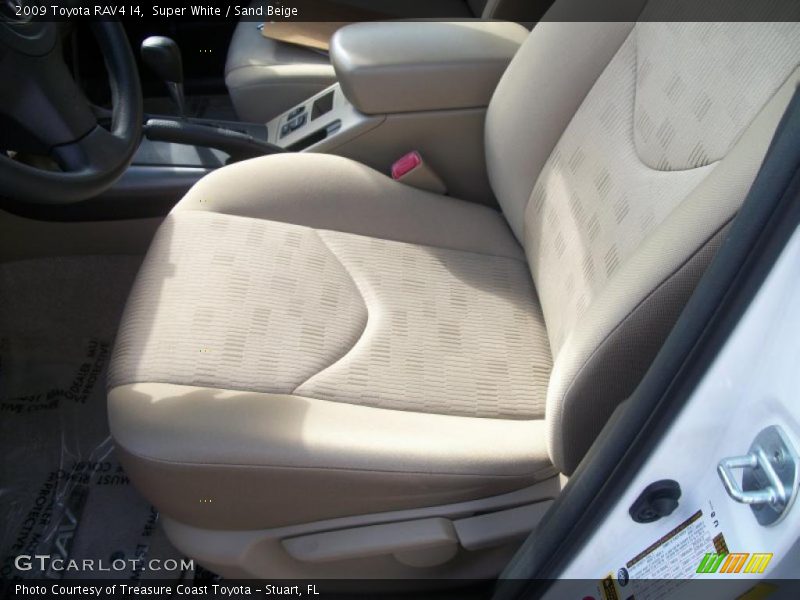 Super White / Sand Beige 2009 Toyota RAV4 I4