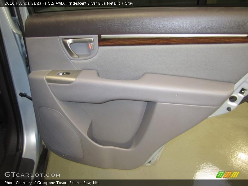Irridescent Silver Blue Metallic / Gray 2010 Hyundai Santa Fe GLS 4WD