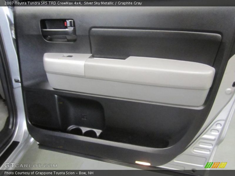 Silver Sky Metallic / Graphite Gray 2007 Toyota Tundra SR5 TRD CrewMax 4x4