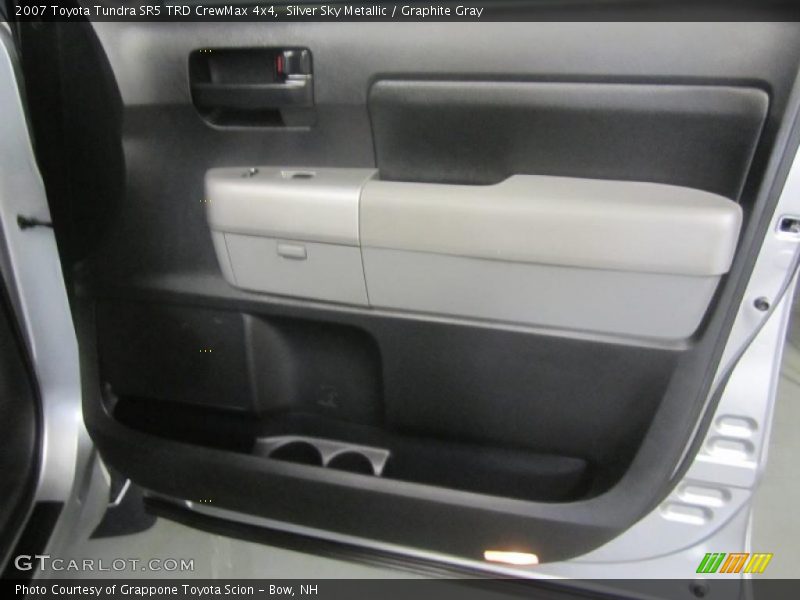 Silver Sky Metallic / Graphite Gray 2007 Toyota Tundra SR5 TRD CrewMax 4x4