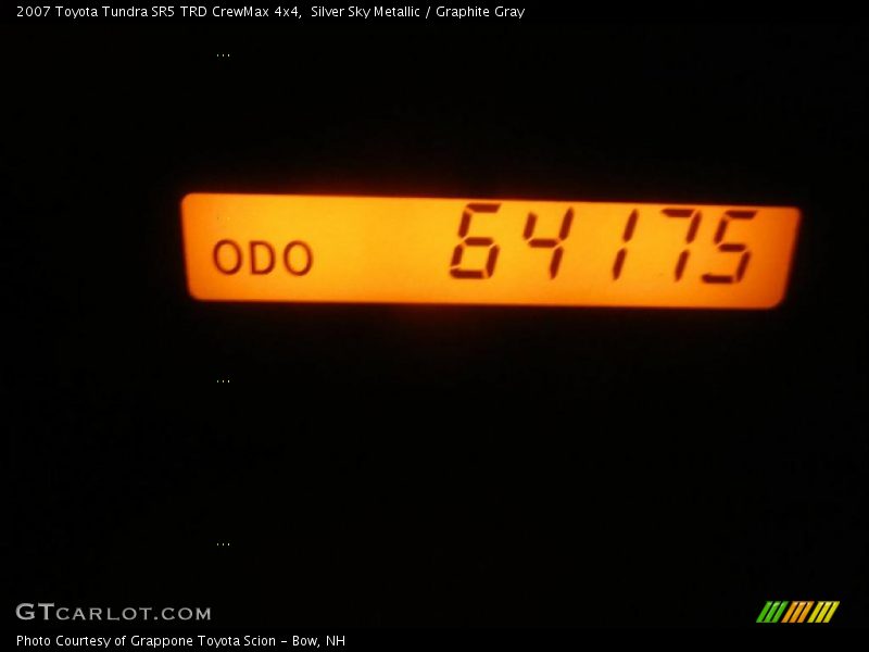 Silver Sky Metallic / Graphite Gray 2007 Toyota Tundra SR5 TRD CrewMax 4x4