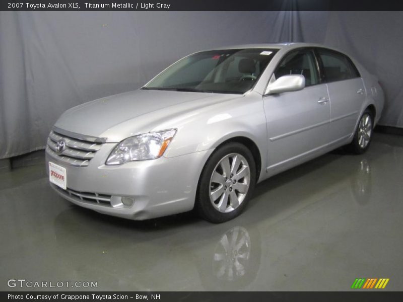 Titanium Metallic / Light Gray 2007 Toyota Avalon XLS