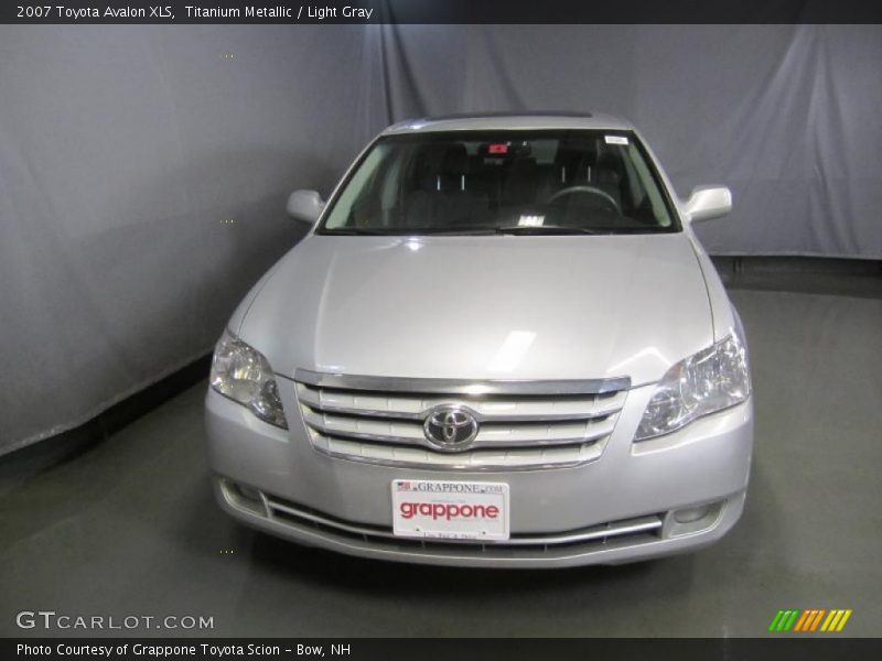 Titanium Metallic / Light Gray 2007 Toyota Avalon XLS