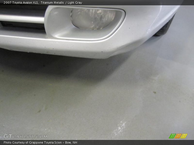 Titanium Metallic / Light Gray 2007 Toyota Avalon XLS