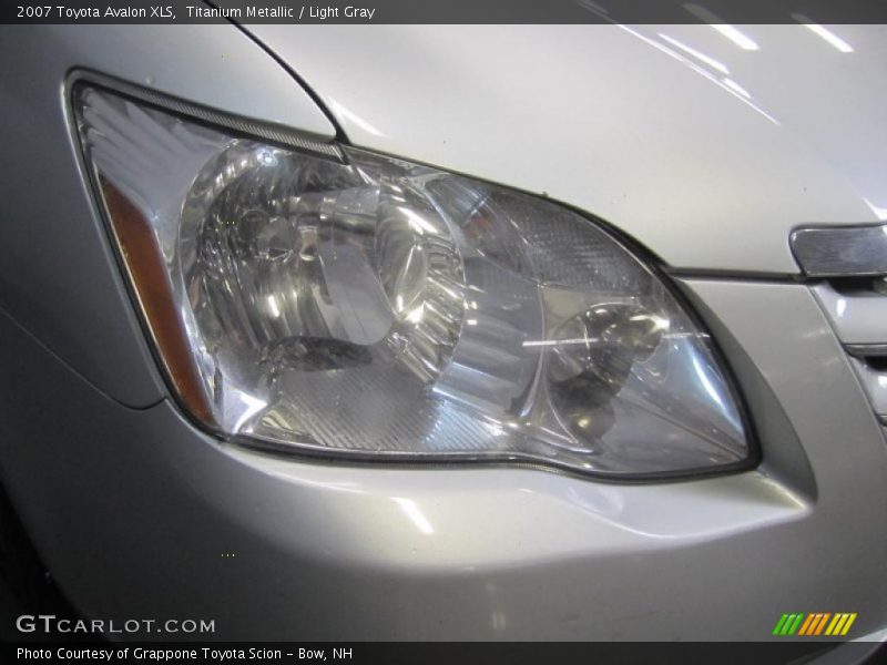 Titanium Metallic / Light Gray 2007 Toyota Avalon XLS