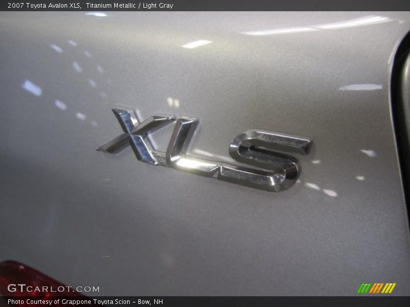 Titanium Metallic / Light Gray 2007 Toyota Avalon XLS
