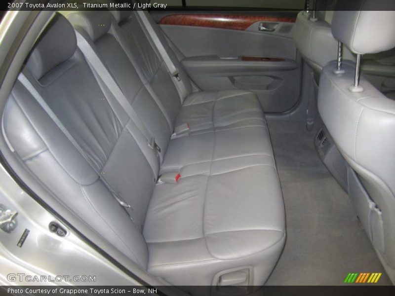 Titanium Metallic / Light Gray 2007 Toyota Avalon XLS